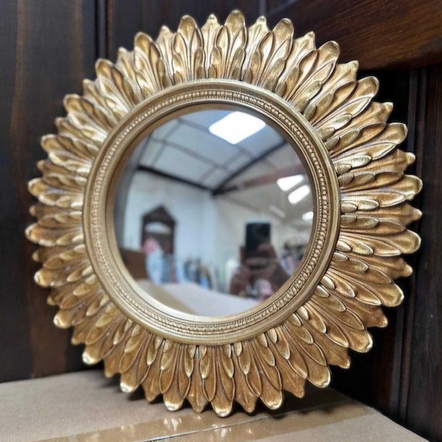 Decorative frame mirror
