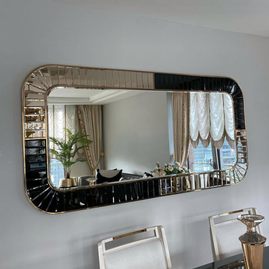 Decorative mirror